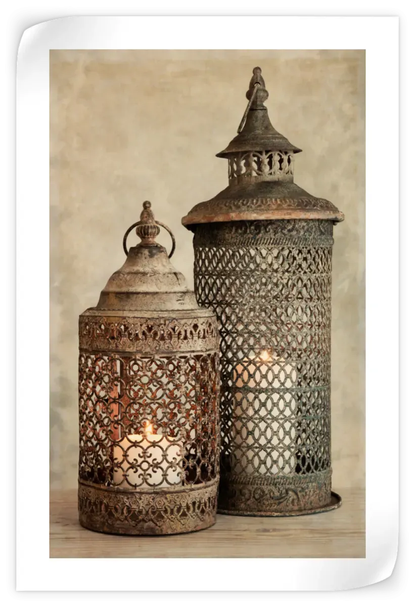 2 Lanterns I Wall Art