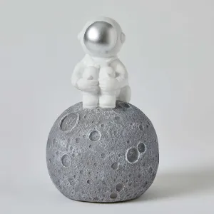 Astronaut Sculptured Night Light