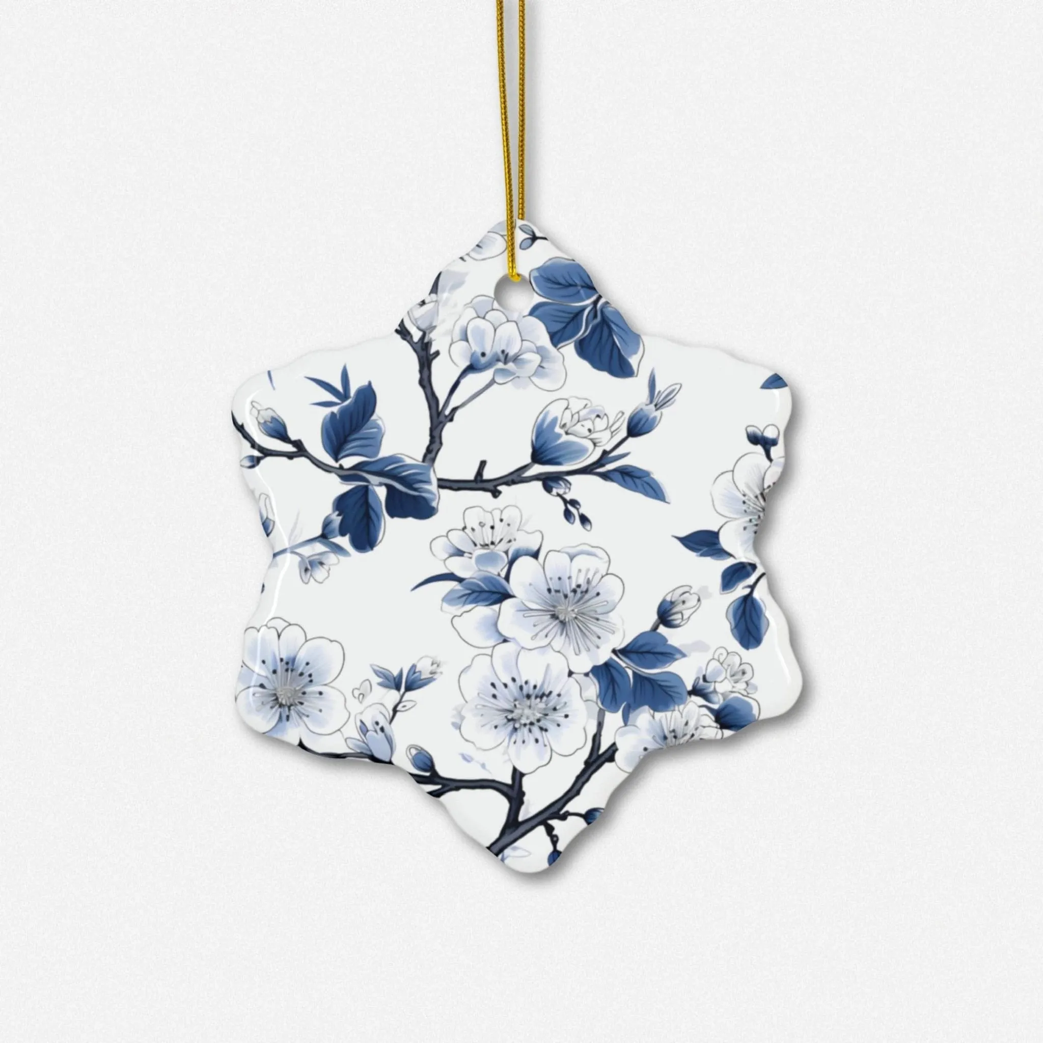 Chinoiserie Ornaments - Blue and White Floral Design - 20-Piece Set