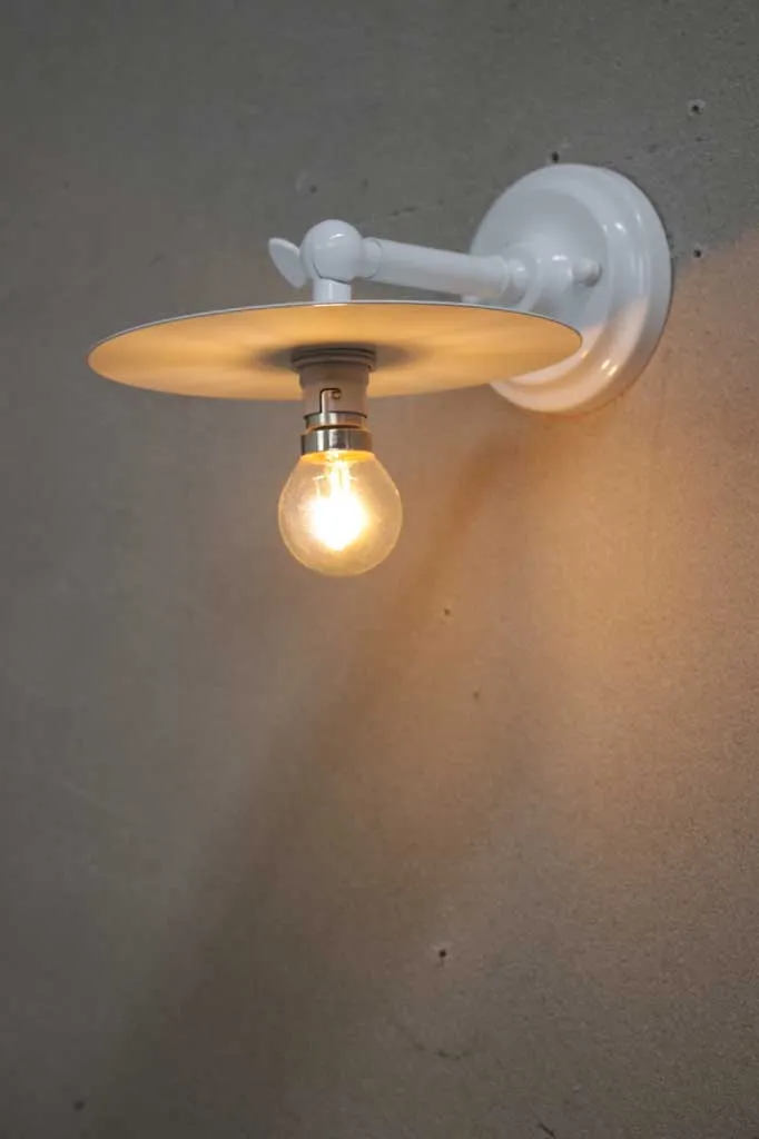 Disc Wall Lamp