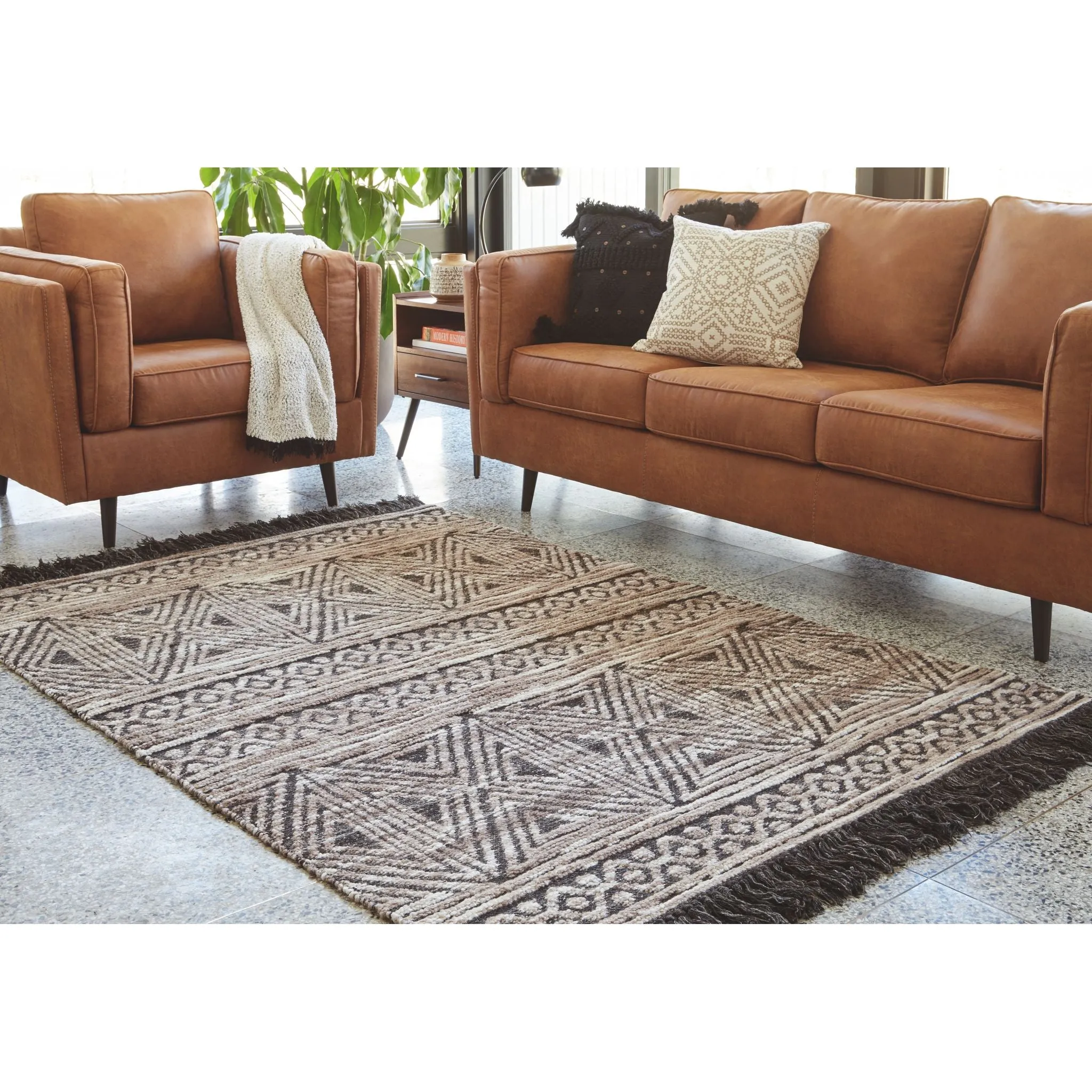 Kylin Area Rug