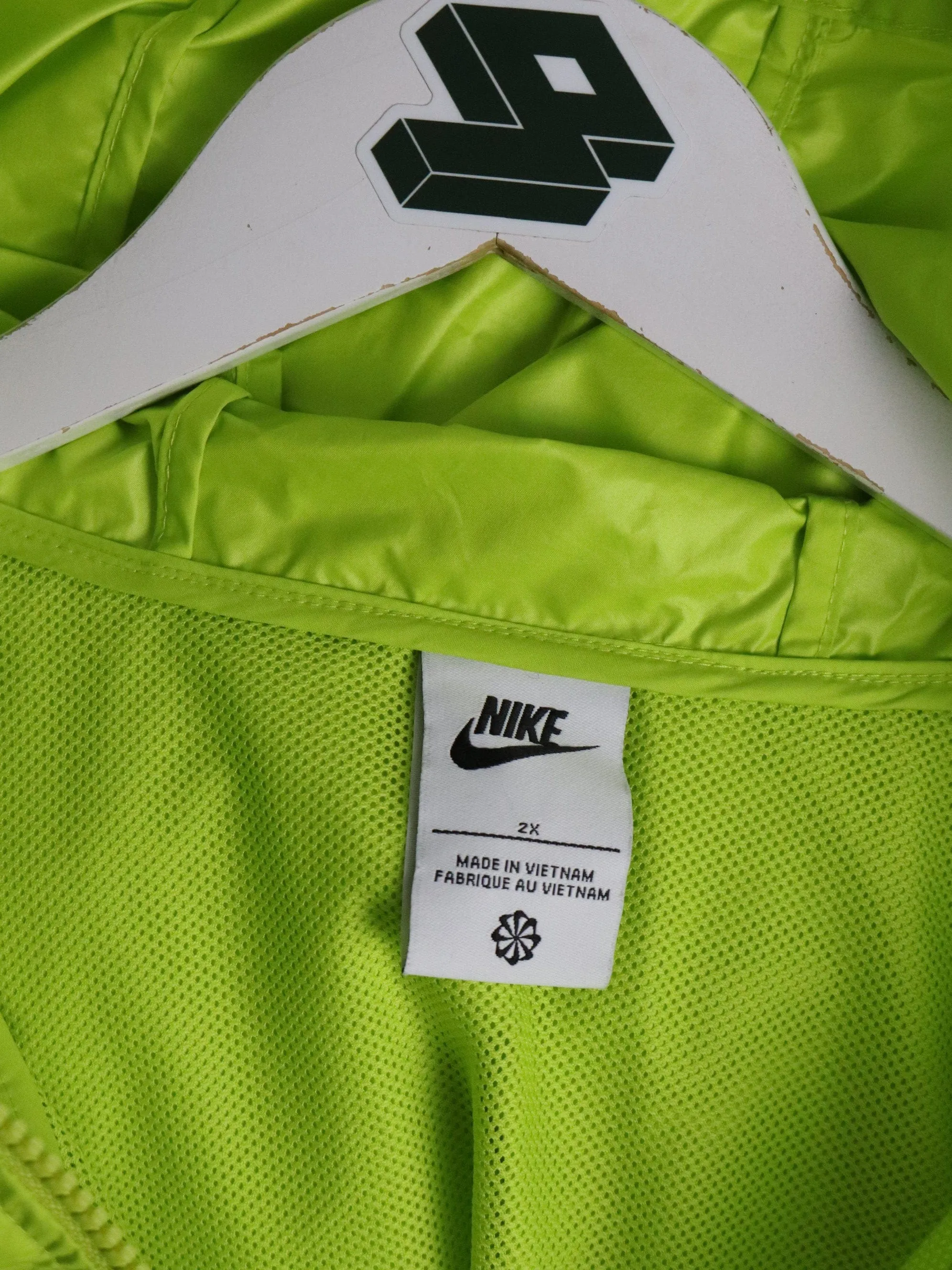 Nike Windbreaker Womens 2X Green Jacket