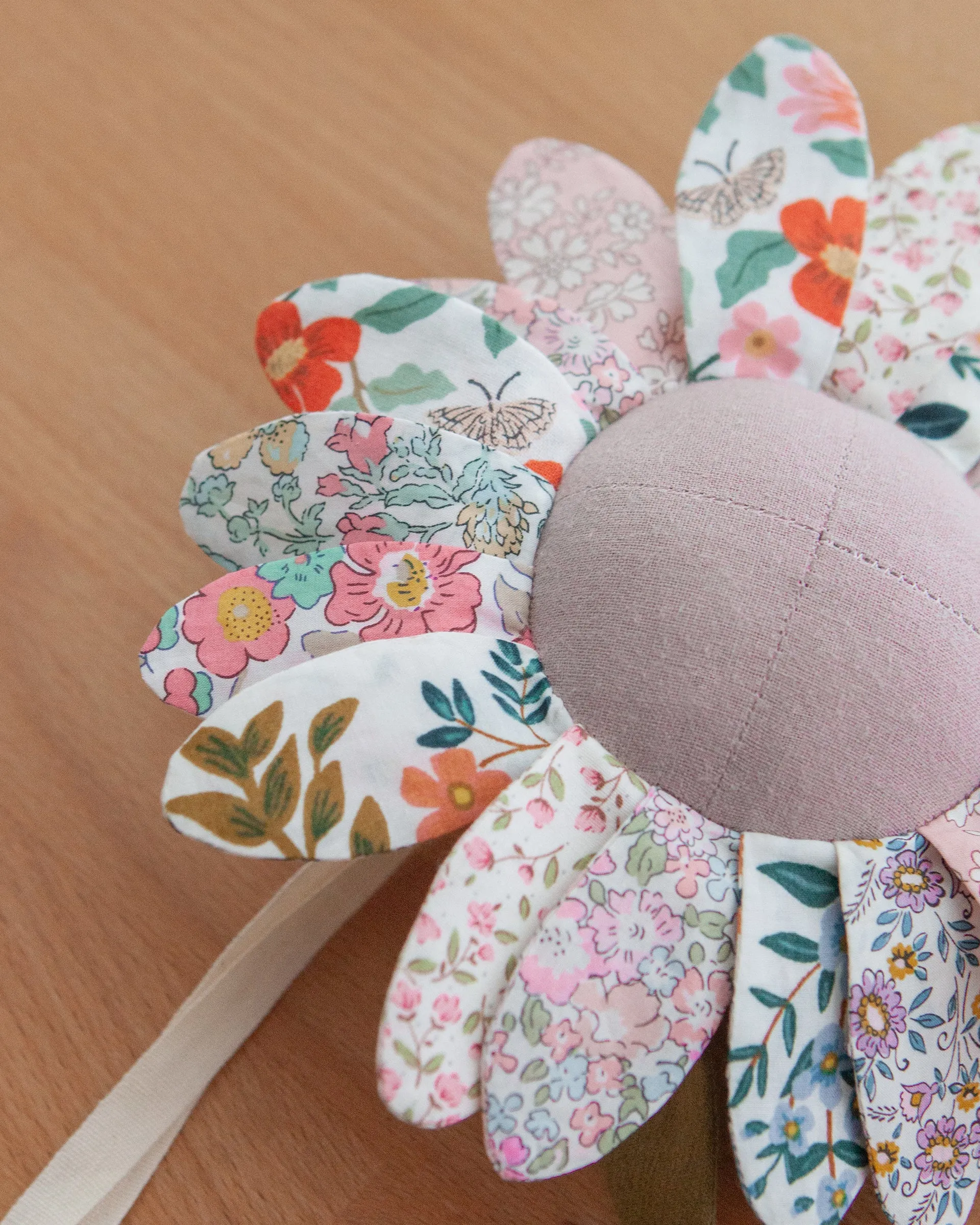 Pre-orders / Handmade Soft Toy / Daisy / baby room decor