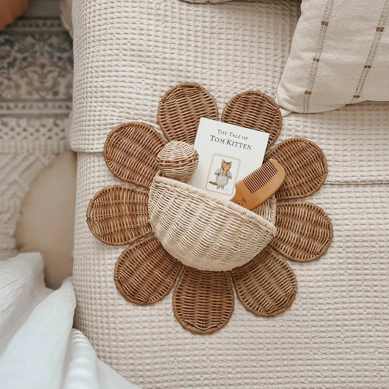 Rattan Daisy Wall Basket | Natural/Straw