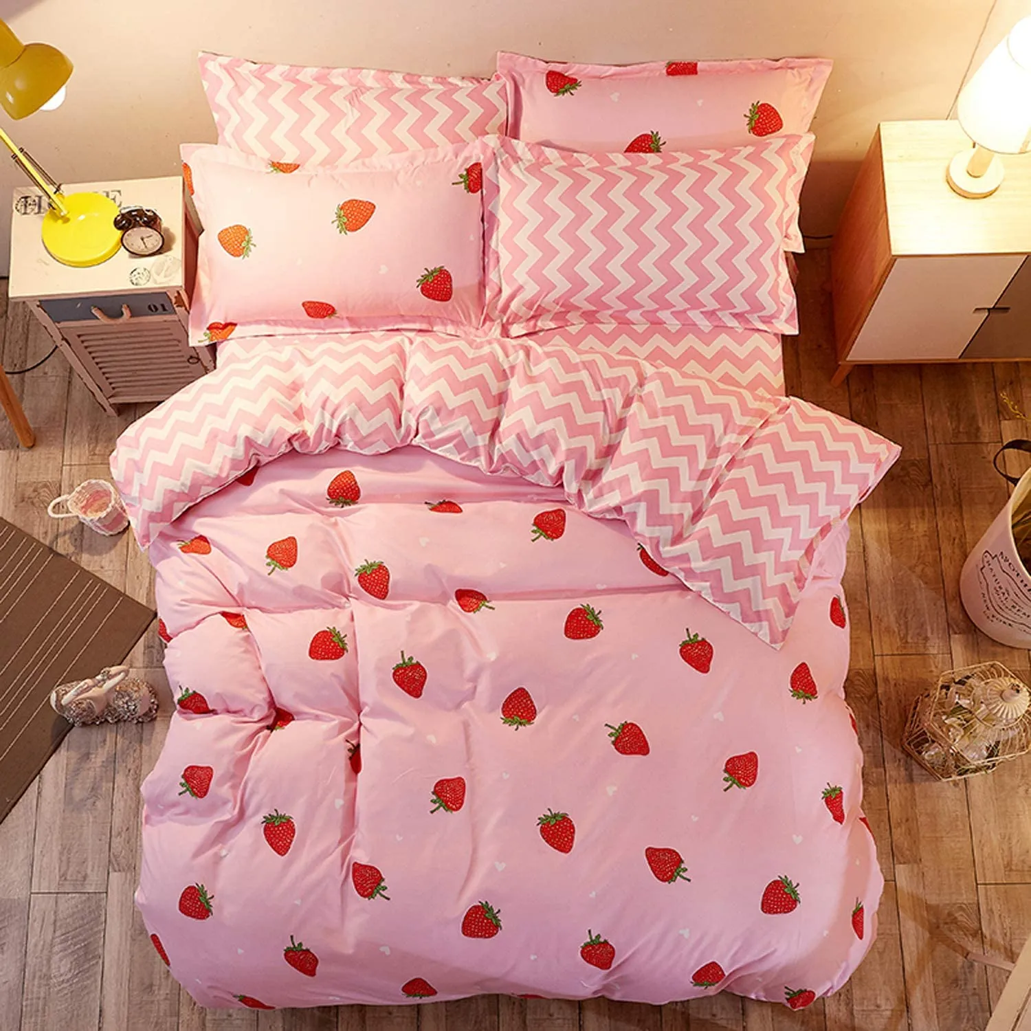 Strawberry Bed Set